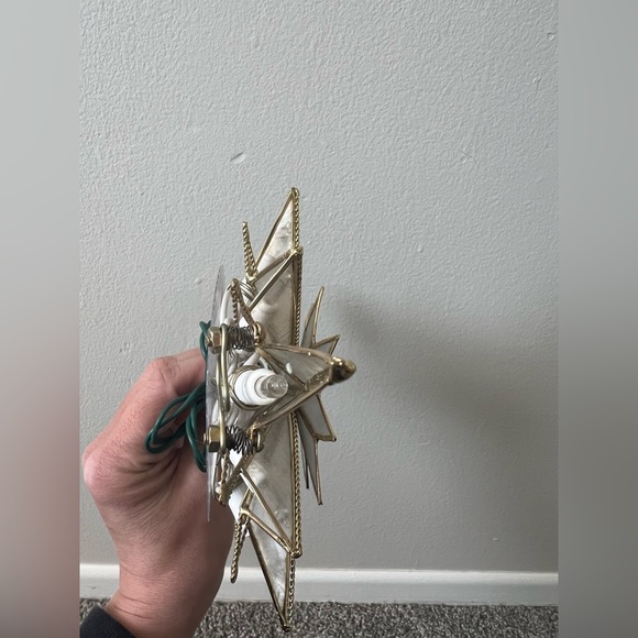 Lit Star Tree Topper - Picture 5 of 5